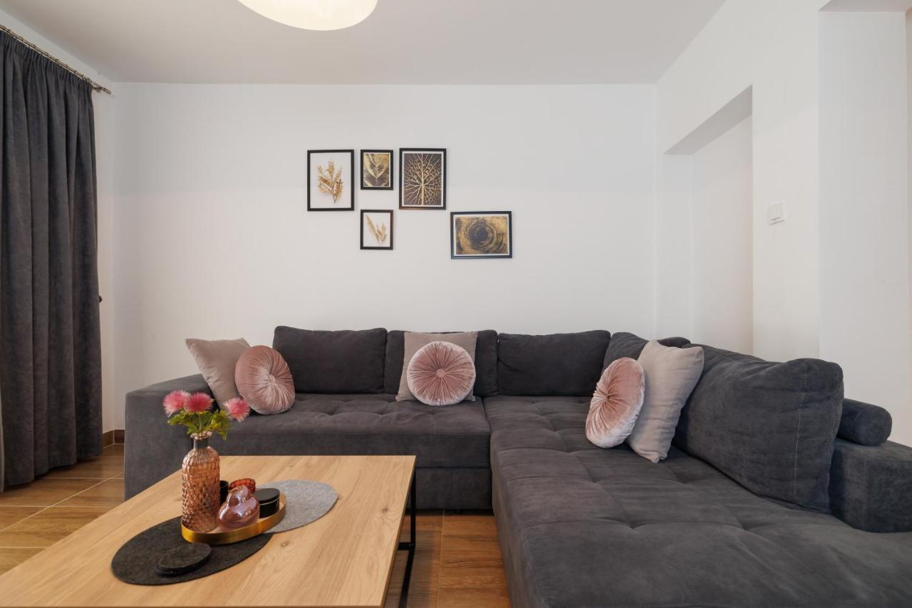 Spacious And Modern App With Big Terrace Malinska Eksteriør bilde