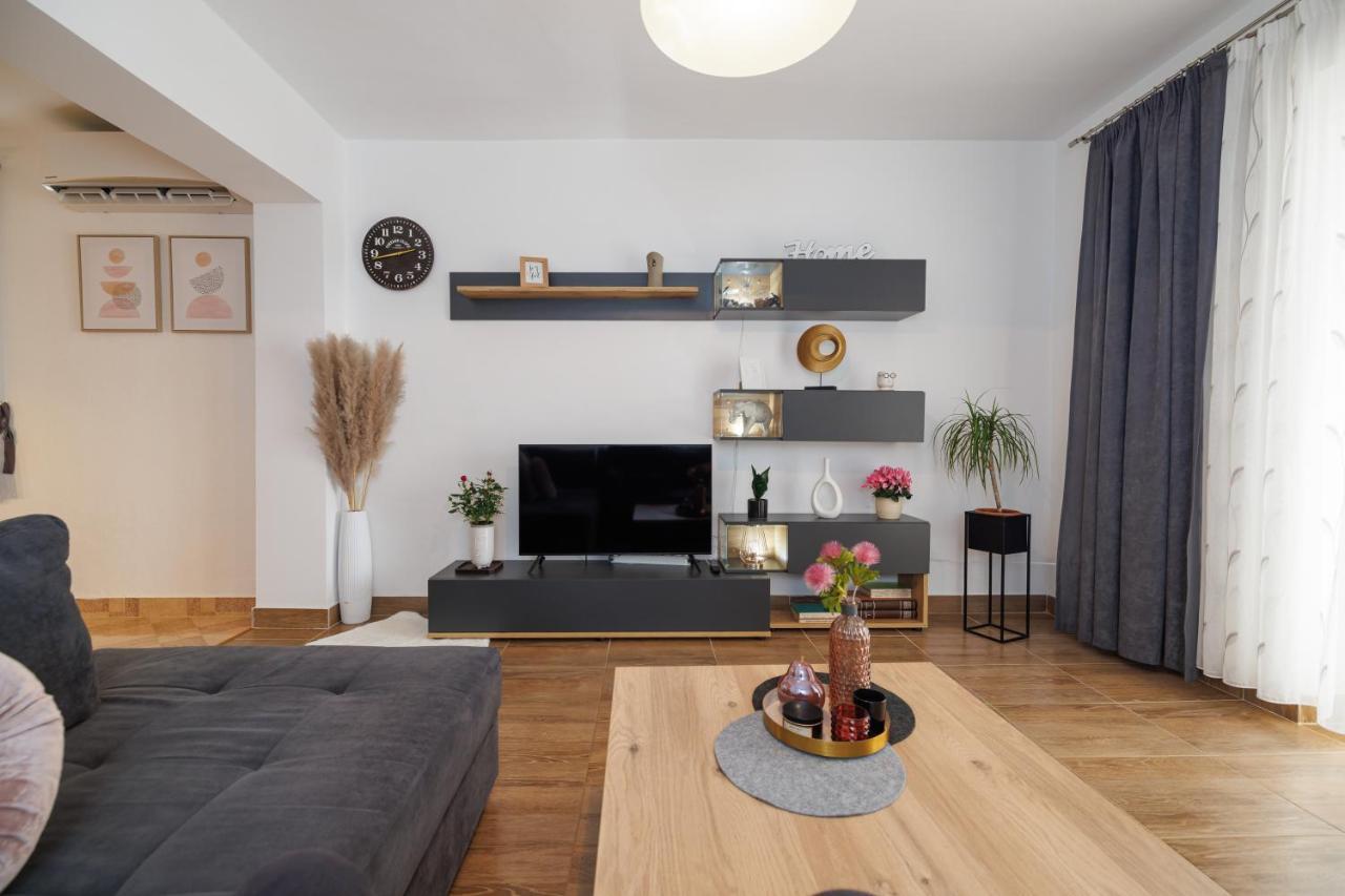 Spacious And Modern App With Big Terrace Malinska Eksteriør bilde