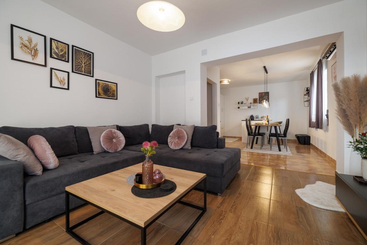 Spacious And Modern App With Big Terrace Malinska Eksteriør bilde