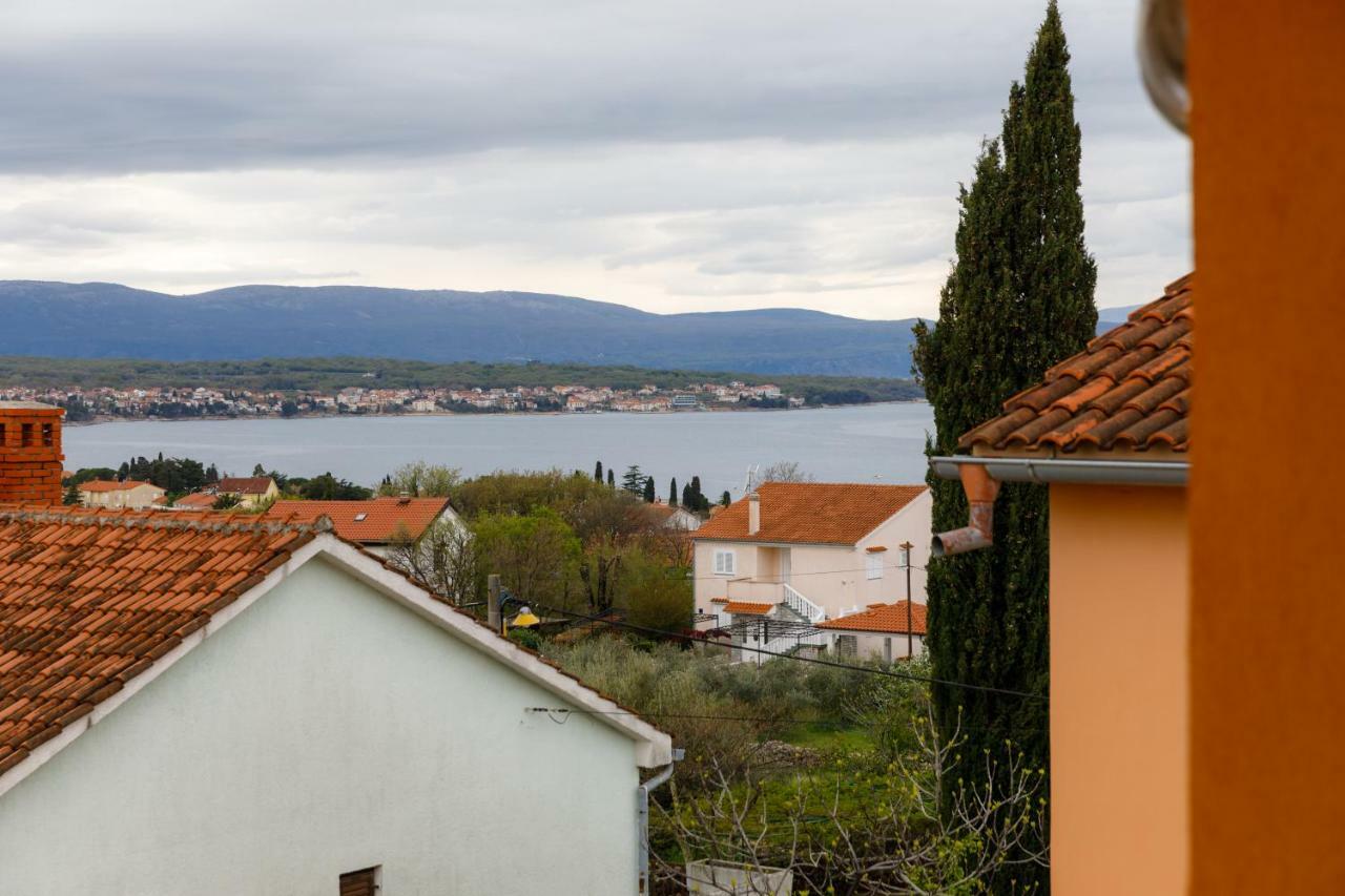 Spacious And Modern App With Big Terrace Malinska Eksteriør bilde